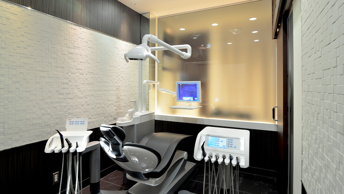 インプラントセンター